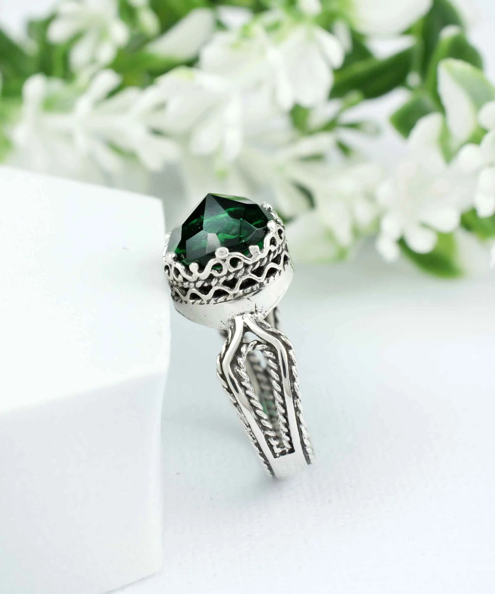 Peridot Gemstone